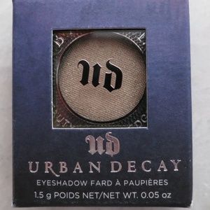 BNIB Urban Decay Maui Wowie Eyeshadow